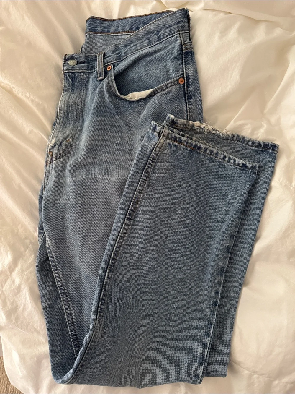 Levi's Men's straight Jeans - Medium/Light Blue Wash